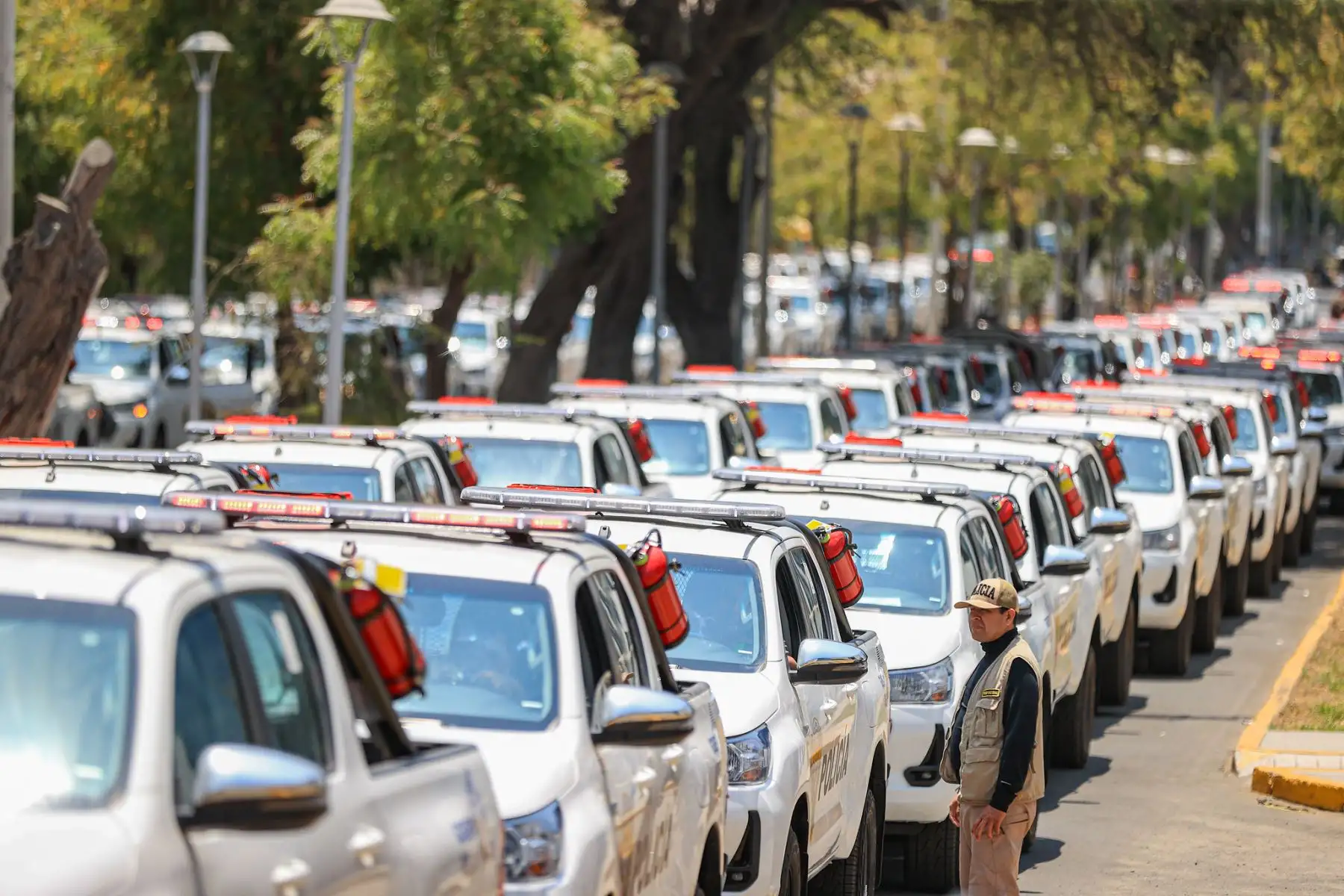 La presidenta de la república, Dina Boluarte, participa en la ceremonia la entrega de 120 camionetas a comisarías de la Primera Macro Región Policial Piura.
Foto: ANDINA/Prensa Presidencia