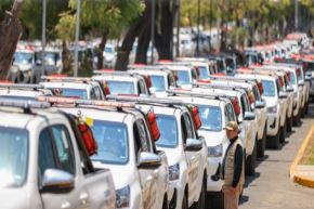 Las camionetas serán distribuidas en ocho provincias de la región, priorizando por igual a las comisarías rurales como urbanas.