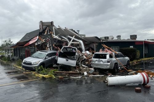 Al menos 91 muertos deja el huracán Helene en su paso por EE. UU.