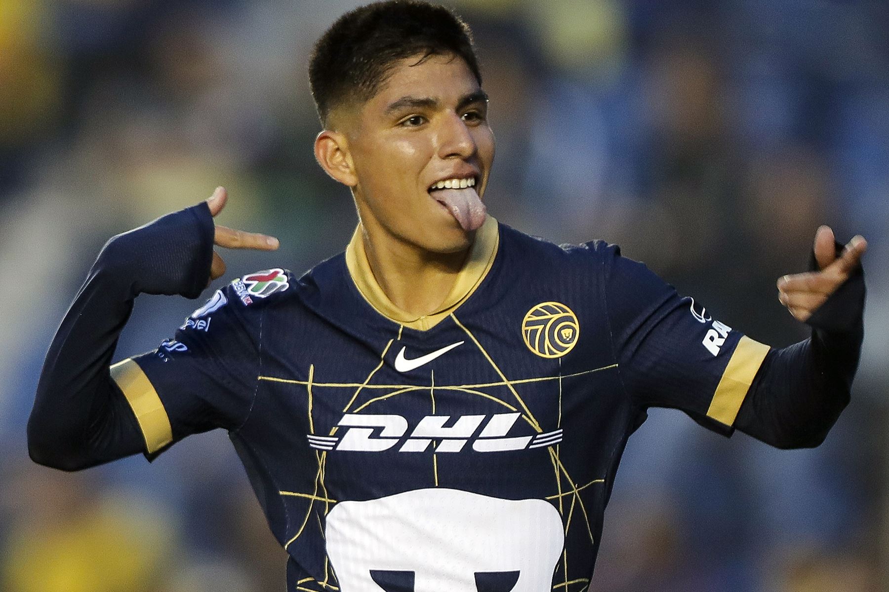 Piero Quispe de Pumas celebra un gol este domingo, durante un partido por la jornada 10 del torneo Apertura 2024 de la Liga MX, entre América y Pumas, en el estadio Ciudad de los Deportes, en Ciudad de México.
Foto: EFE