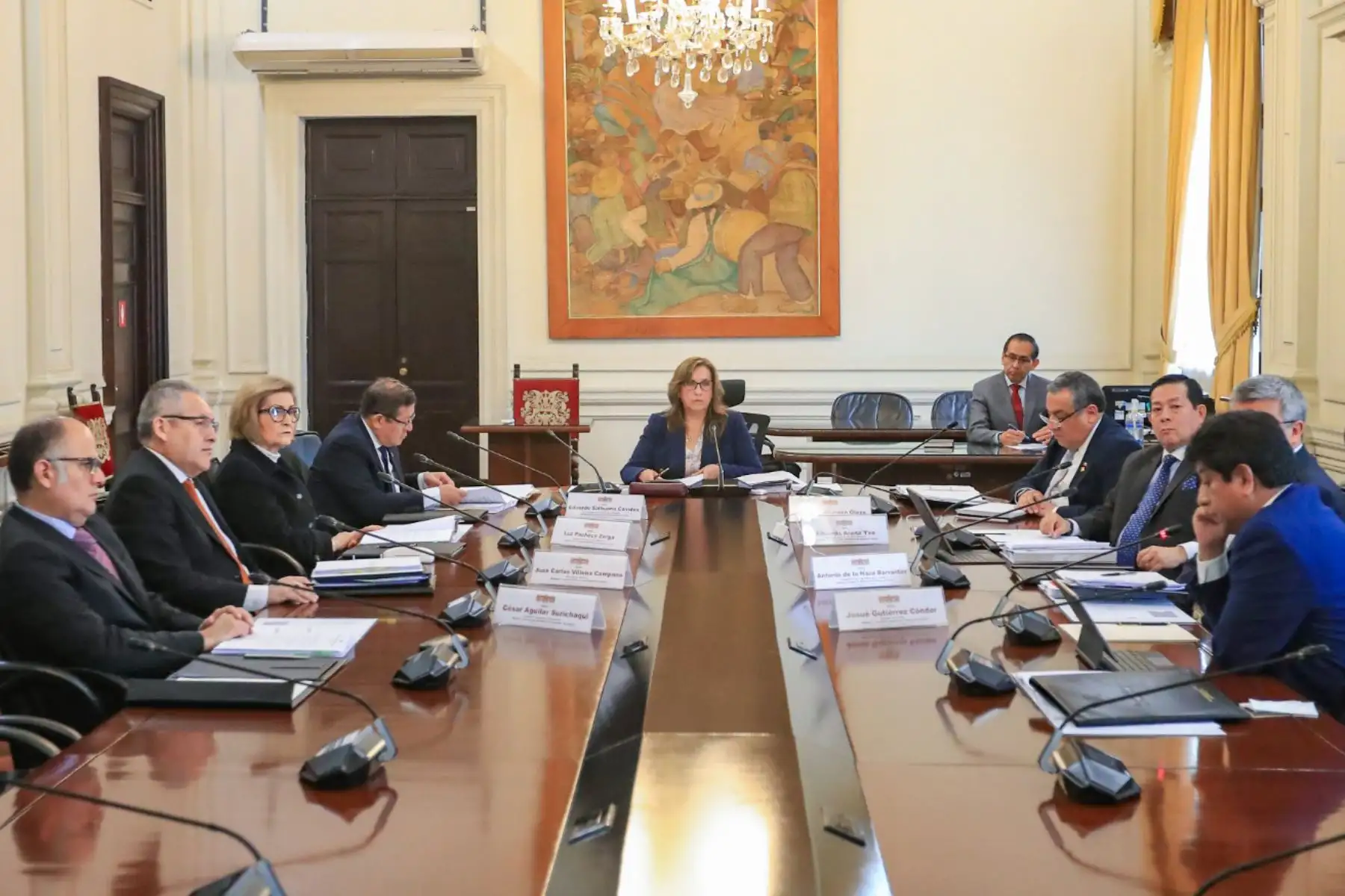 La presidenta de la República, Dina Boluarte, lidera la decimocuarta sesión ordinaria del Consejo para la Reforma del Sistema de Justicia.
Foto: ANDINA/Prensa Presidencia