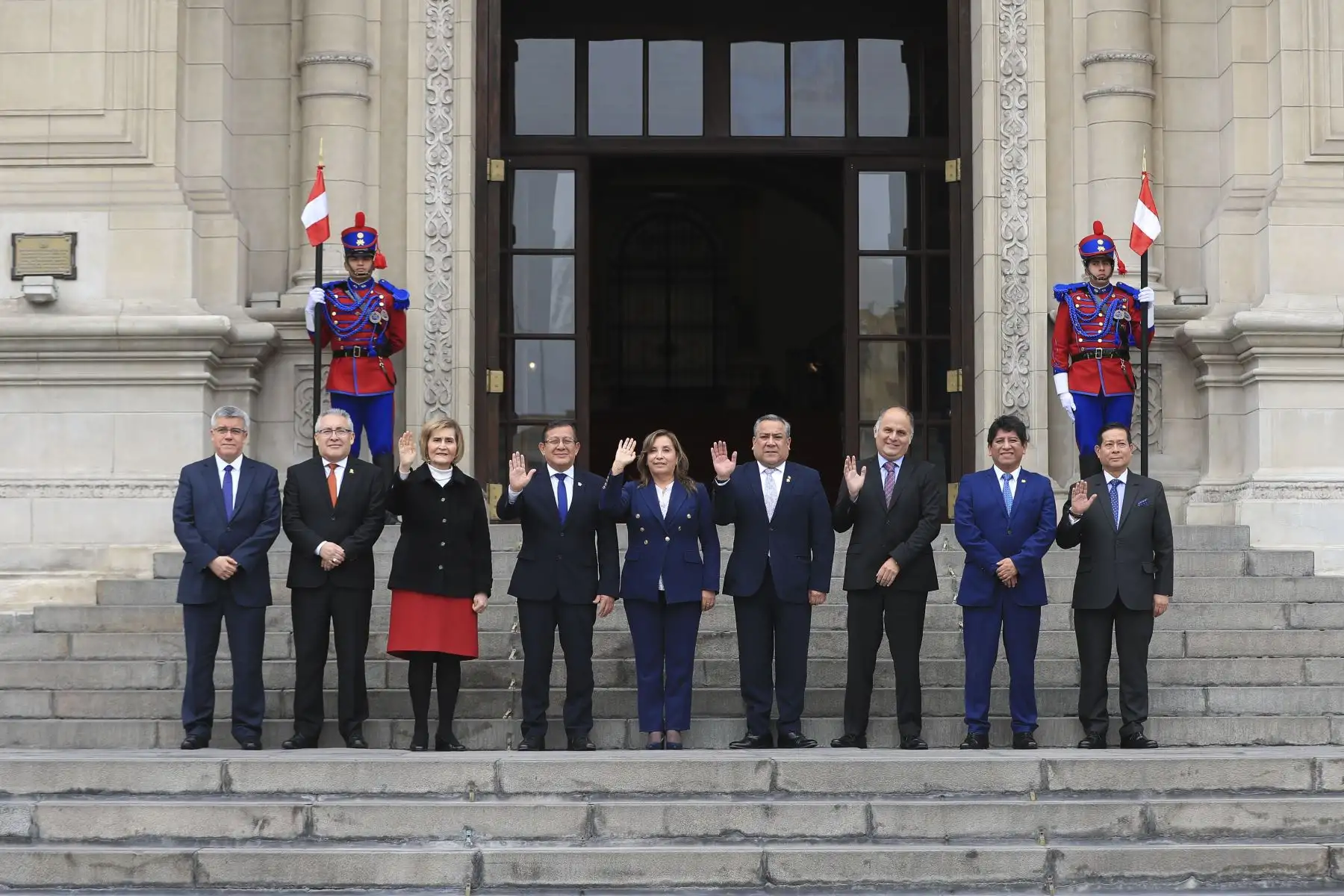 La presidenta de la República, Dina Boluarte, lidera la decimocuarta sesión ordinaria del Consejo para la Reforma del Sistema de Justicia. Foto: ANDINA/Prensa Presidencia.