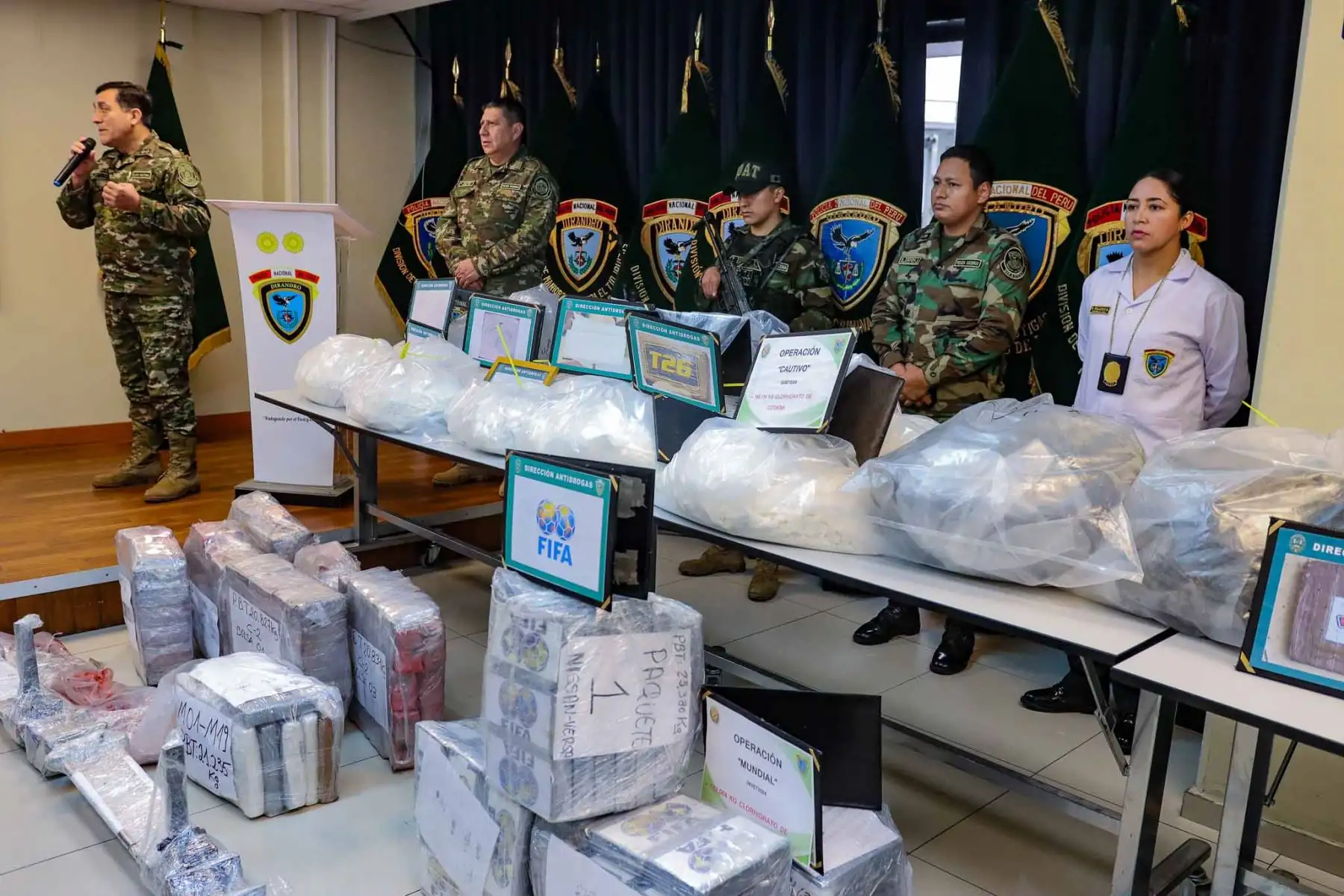 La Policía Nacional del Perú, a través de la Dirección Antidrogas (DIRANDRO), brinda detalles en relación a operativos policiales  mas resaltantes de interdicción al Tráfico Ilícito de Drogas, durante el mes de setiembre. Foto: ANDINA/ Lino Chipana