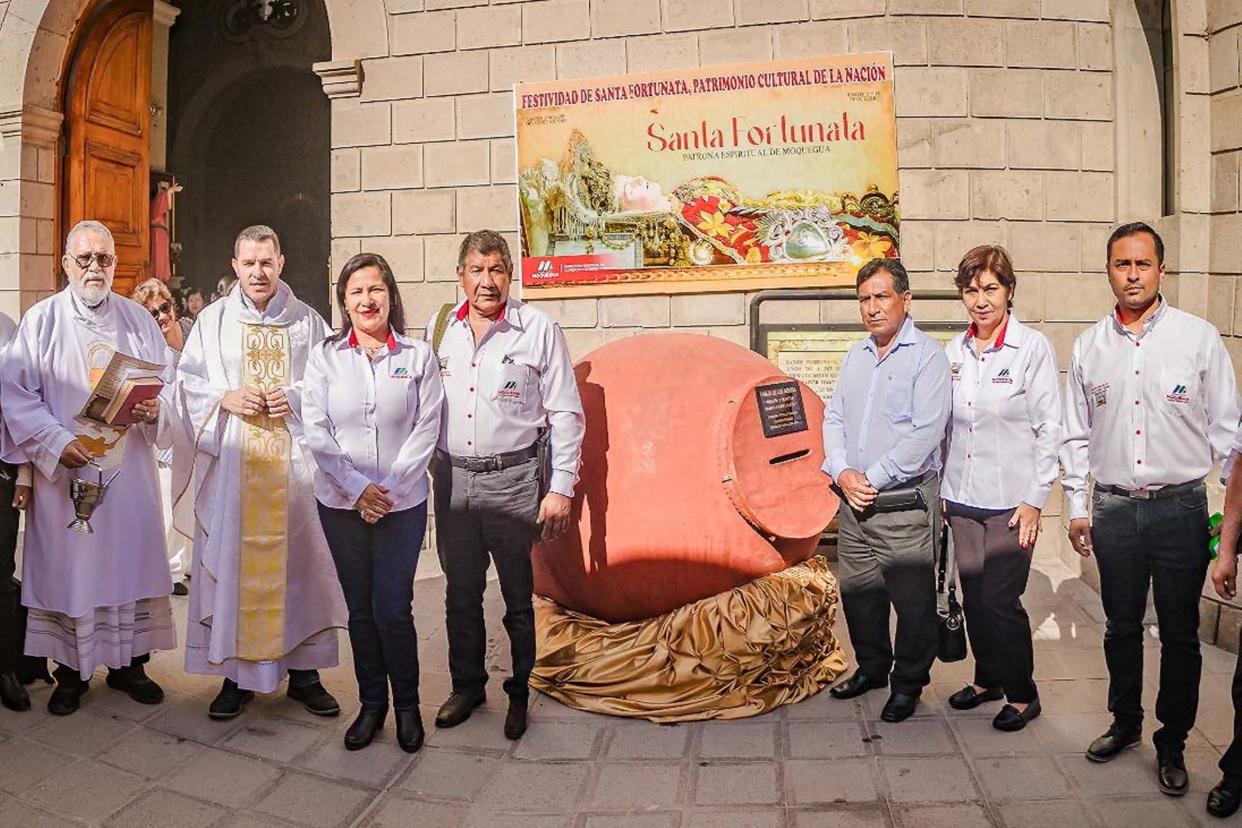 La población podrá dejar sus peticiones en la tinaja de los deseos en honor a Santa Fortunata hasta el 14 de octubre, fecha central de la festividad religiosa. Foto: ANDINA/Gore Moquegua