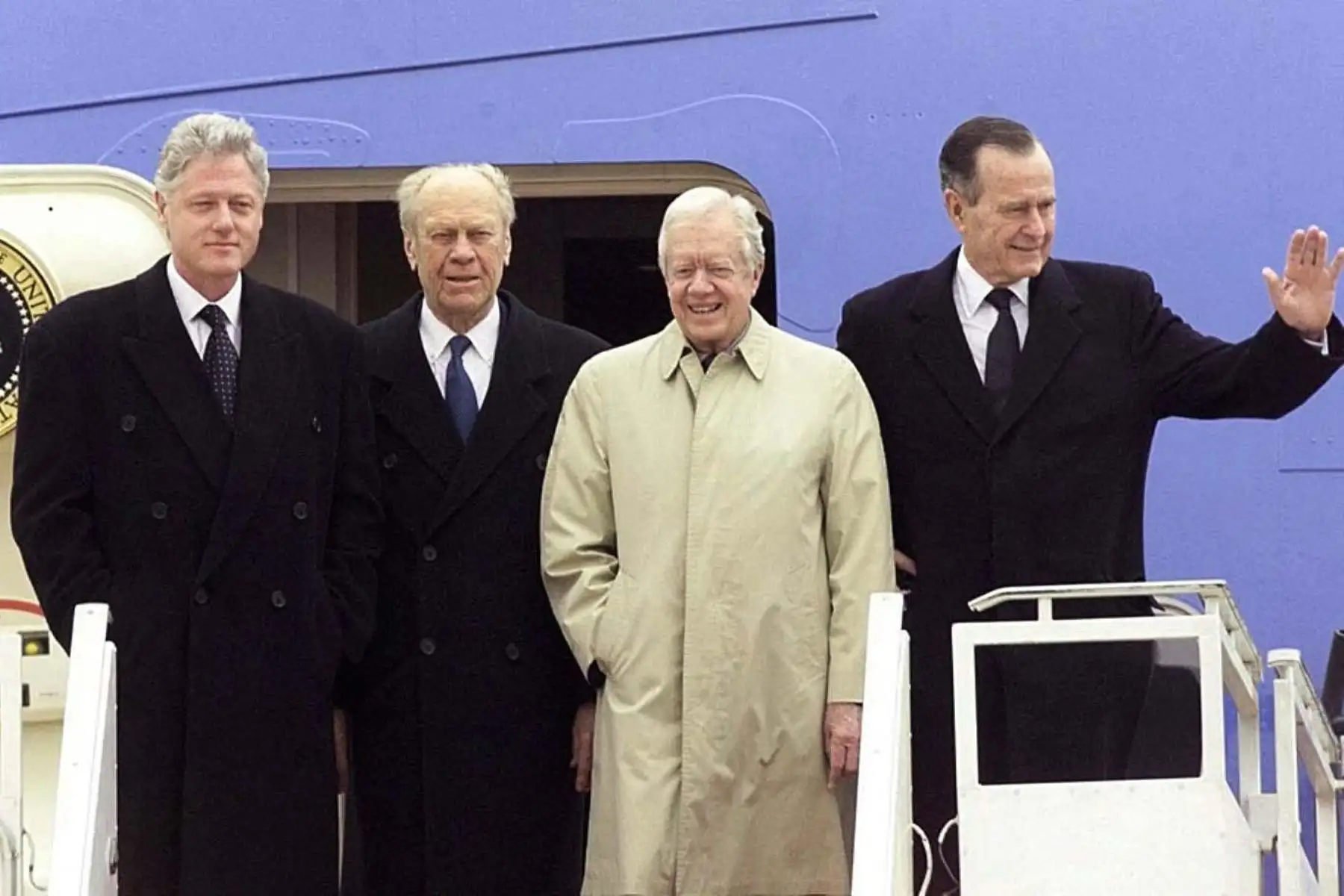 El rey Carlos III de Gran Bretaña envió un mensaje de felicitación expresando "gran admiración por la trayectoria de deber y servicio público del presidente", mientras que el gobernador de Georgia, Brian Kemp, proclamó un "Día de Jimmy Carter" en todo el estado. Foto: AFP