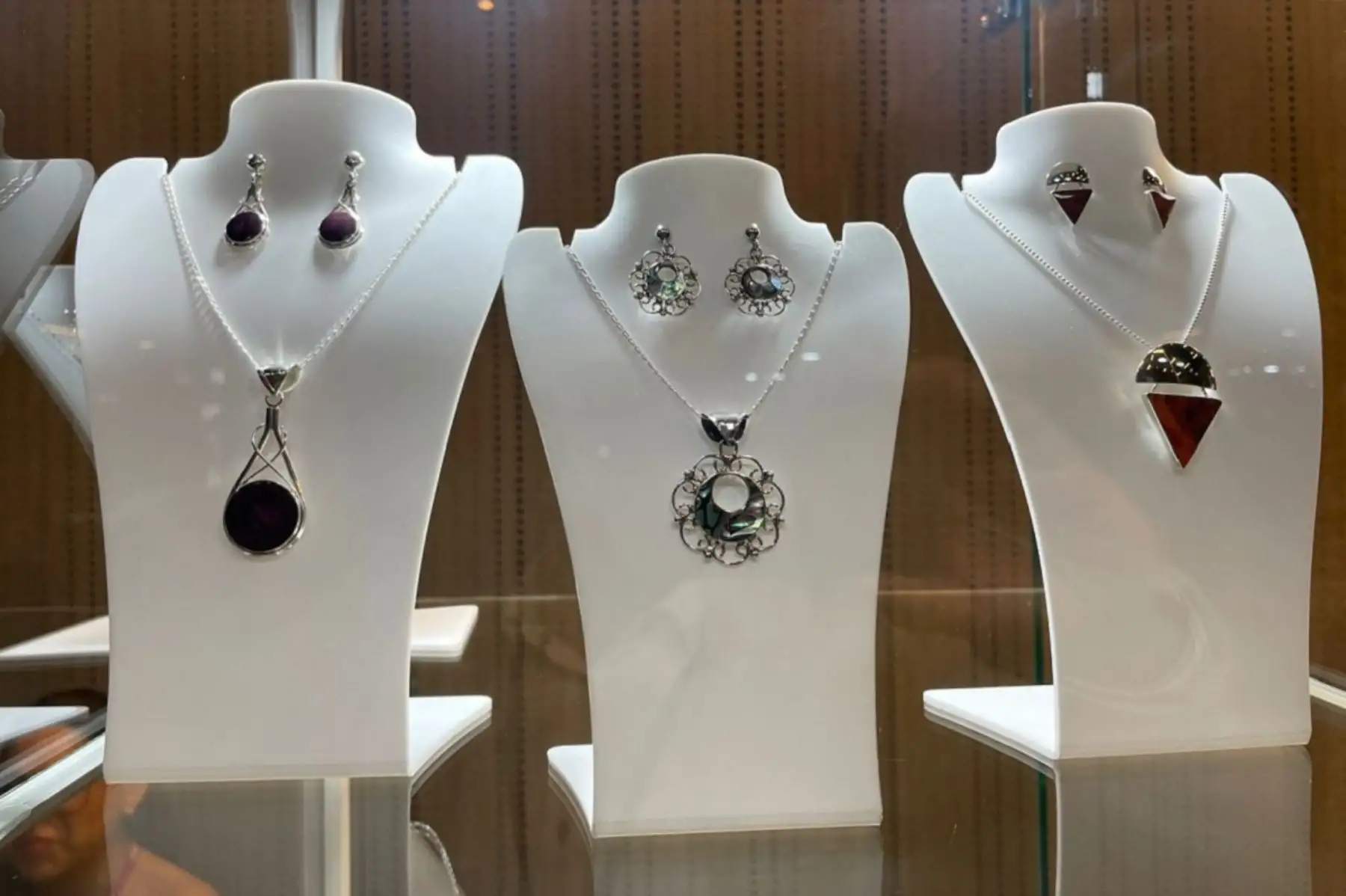 Peruvian jewelry for export. Photo: Courtesy.