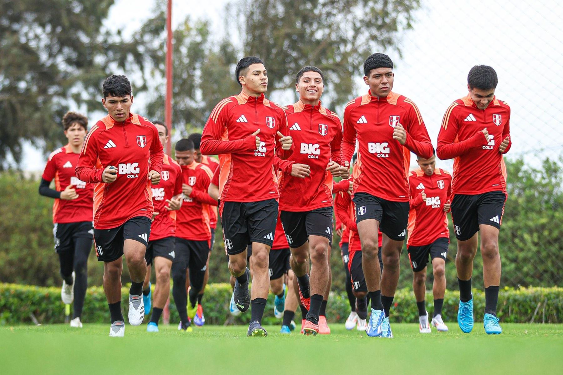 Selección peruana Sub 15 preparándose para disputar el Sudamericano de la categoría.