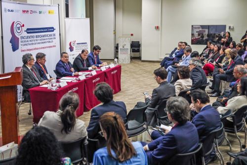 En el X Encuentro Iberoamericano de Escuelas, Institutos y Sistemas de Formación y Capacitación de Funcionarios Públicos, impulsado por Servir se compartirán diversas experiencias sobre la capacitación en temas de género e IA. ANDINA/ Connie Calderón.