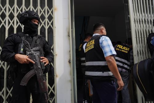 Un total de 21 inmuebles fueron allanados ayer en las provincias de Ica y Pisco durante un megaoperativo contra la organización criminal "La hermandad de la corrupción". Foto: Genry Bautista