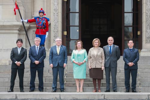 Mandataria Dina Boluarte preside sesión del Consejo para la Reforma del Sistema de Justicia