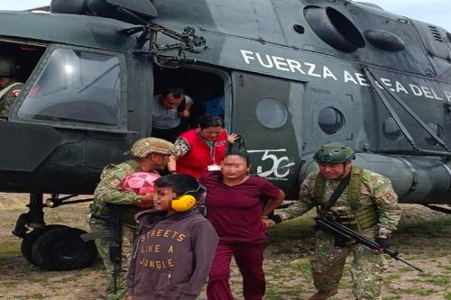 Fuerza Aérea y Ejército unen esfuerzos para evacuar a obstetra agredida en Amazonas Foto: Mindef