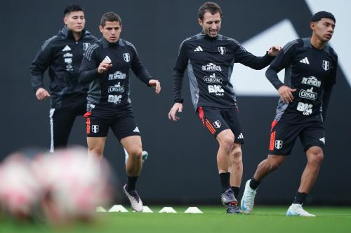 Jugadores de la Selección Peruana entrenan con miras a sus próximos partidos de Eliminatorias