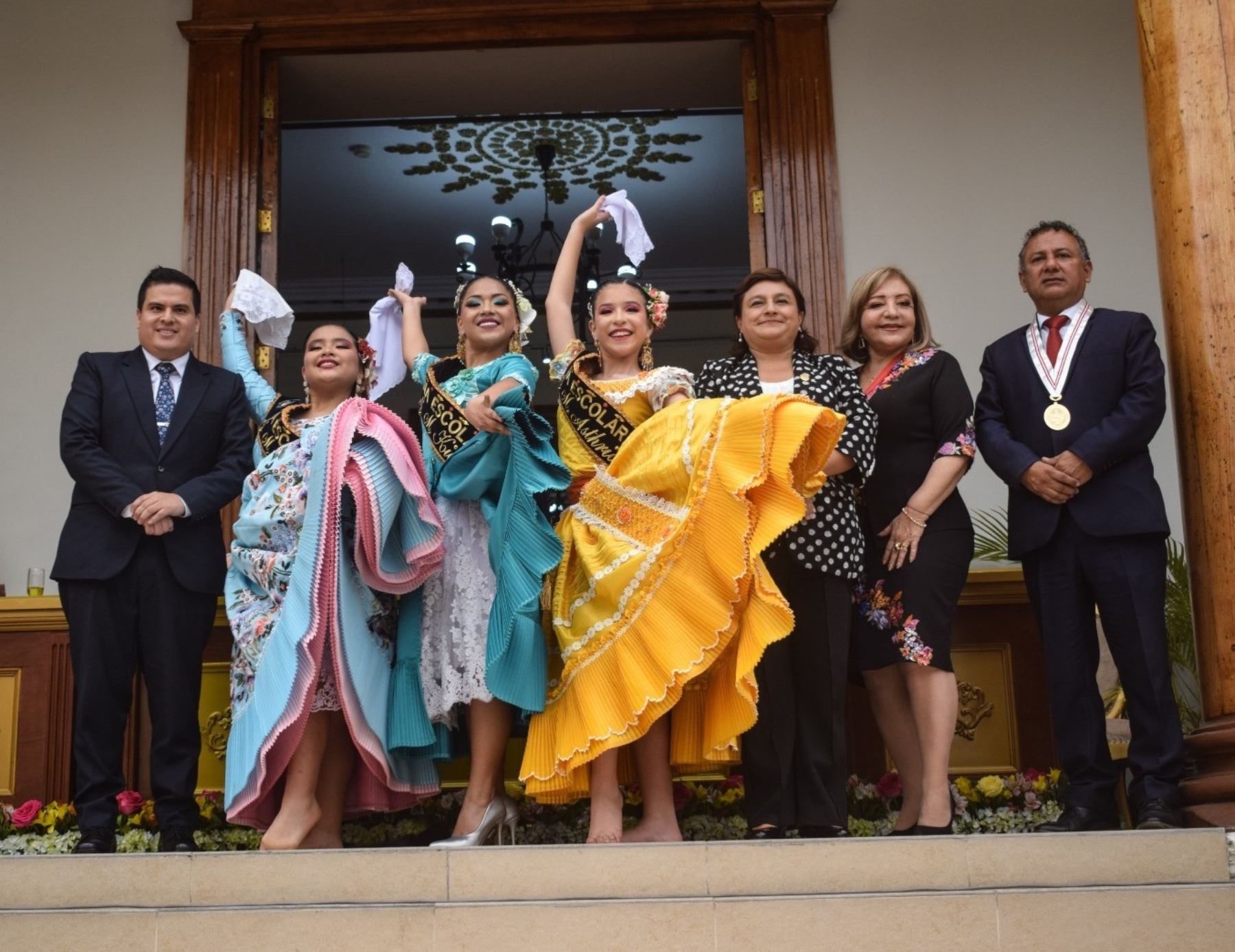 El 29 de noviembre se realizará el Concurso Nacional Escolar de Marinera en el coliseo Gran Chimú de Trujillo. ANDINA/Difusión