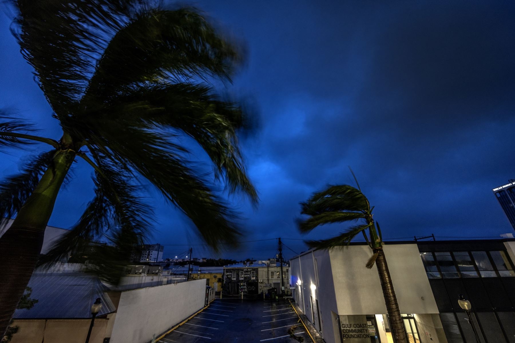 El huracán Milton se acerca como tormenta de categoría 3 en Sarasota, Florida, Foto: EFE