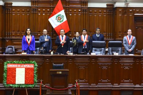 Inicio de sesión solemne del Congreso en homenaje a Miguel Grau y a la Marina. ANDINA/Difusión