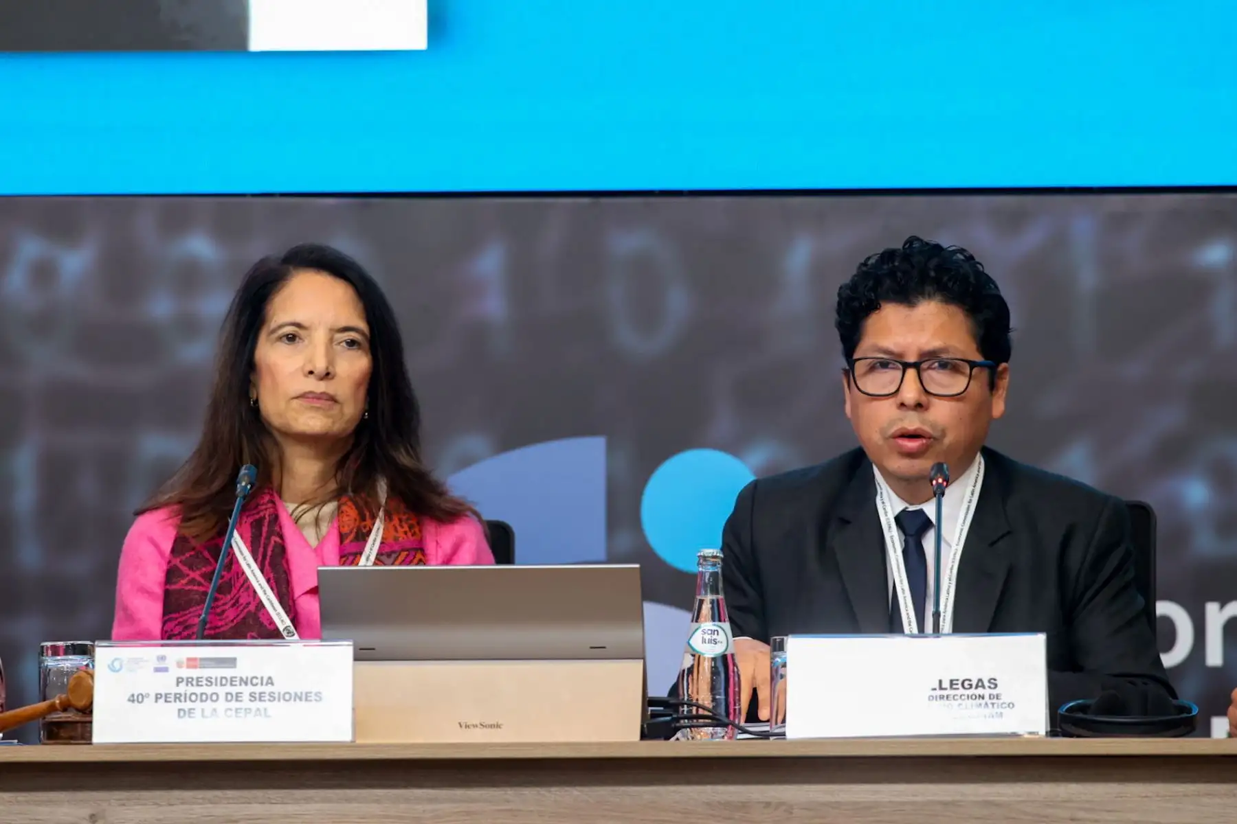 Jesús Villegas, Director de la Dirección de Adaptación al Cambio Climático del MINAM, moderador de la Mesa 4: Cómo promover la sostenibilidad y enfrentar el cambio climático en el marco del cuadragésimo período de sesiones de la CEPAL realizado en Lima.

Foto: ANDINA/Juan Carlos Guzmán Negrini
