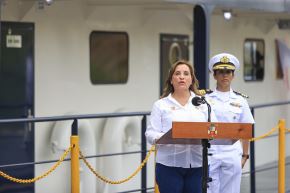 Desde Loreto, la presidenta de la república, Dina Ercilia Boluarte Zegarra, participa en la ceremonia de incorporación de las PIAS, Río Ucayali I y II, a la Marina de Guerra del Perú. Foto: ANDINA/ Prensa Presidencia