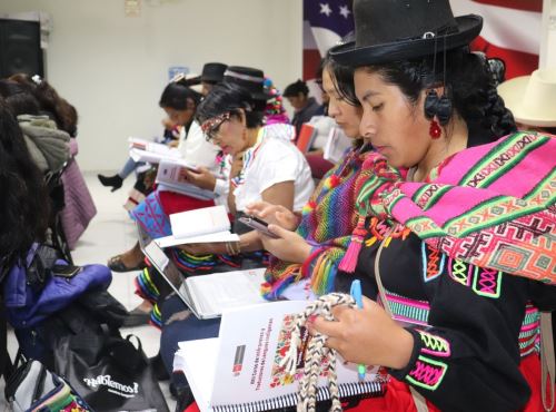 Destacados estudiantes indígenas o afroperuanos pueden postular a una de las becas que ofrece Beca 18 de Pronabec para acceder a una carrera profesional. ANDINA/Difusión