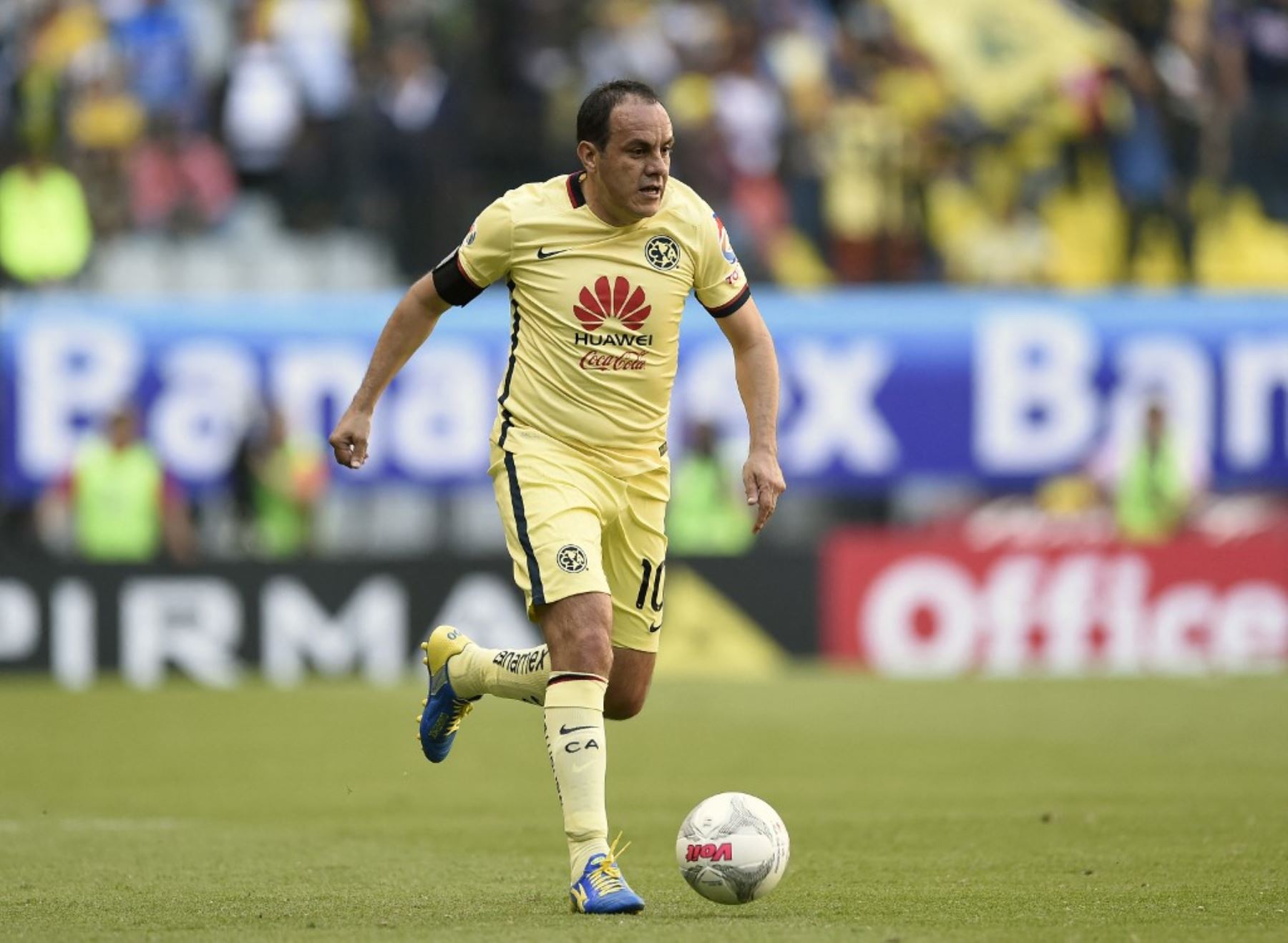 Cuauhtémoc Blanco la pasa mal tras ser acusado