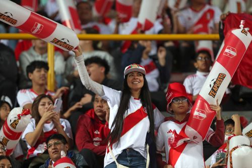 Eliminatorias al Mundial 2026: hinchas alientan a la Selección Peruana ante su partido contra Uruguay