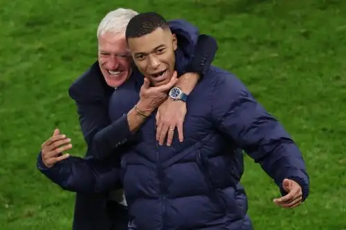 Deschamps trata de quitarle presión a Kylian Mbappé