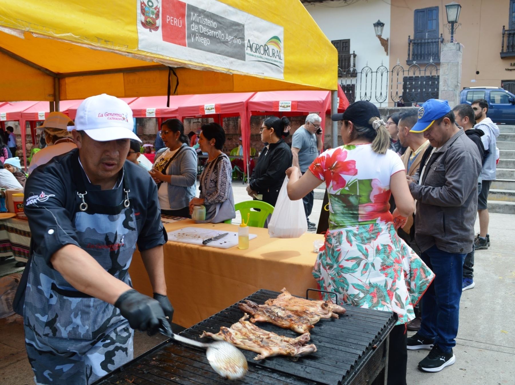 El cuy a la parrilla fue uno de los platos estrella que causó sensación en el concurso gastronómico que se desarrolló en el Caxacuy, el tradicional festival que se realizó en Cajamarca. ANDINA/Difusión