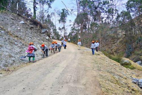 Foncodes realizará el mantenimiento de cerca 500 kilómetros de caminos de herradura y vecinales que beneficiará a más de 38,000 habitantes de 71 centro poblados de 10 distritos de la región Huánuco.