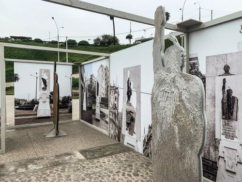 Artista Mauricio Delgado Castillo presenta exposición "De cuerpo presente.Contramonumento".