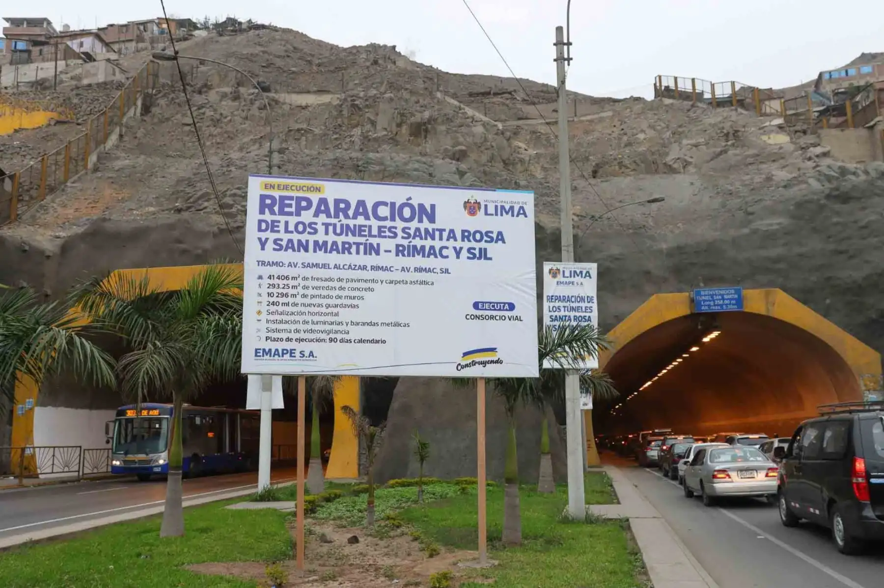 El cierre parcial de los túneles Santa Rosa y San Martín en Lima es parte de un proyecto de renovación de infraestructura vial impulsado por la Municipalidad Metropolitana de Lima. El objetivo es mejorar la conectividad entre el distrito de San Juan de Lurigancho y el Cercado de Lima, y se espera que las obras terminen el 4 de enero de 2025. Foto: ANDINA/Lino Chipana