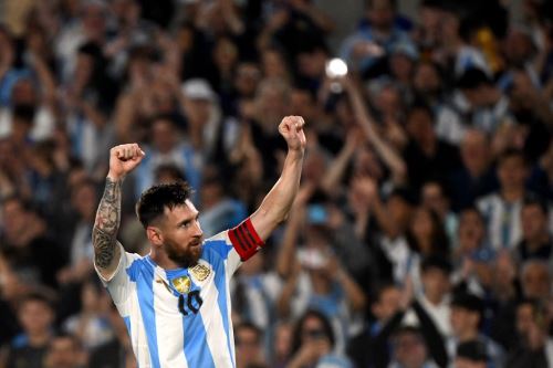 Messi asegura que no tiene plazo para su retiro del fútbol