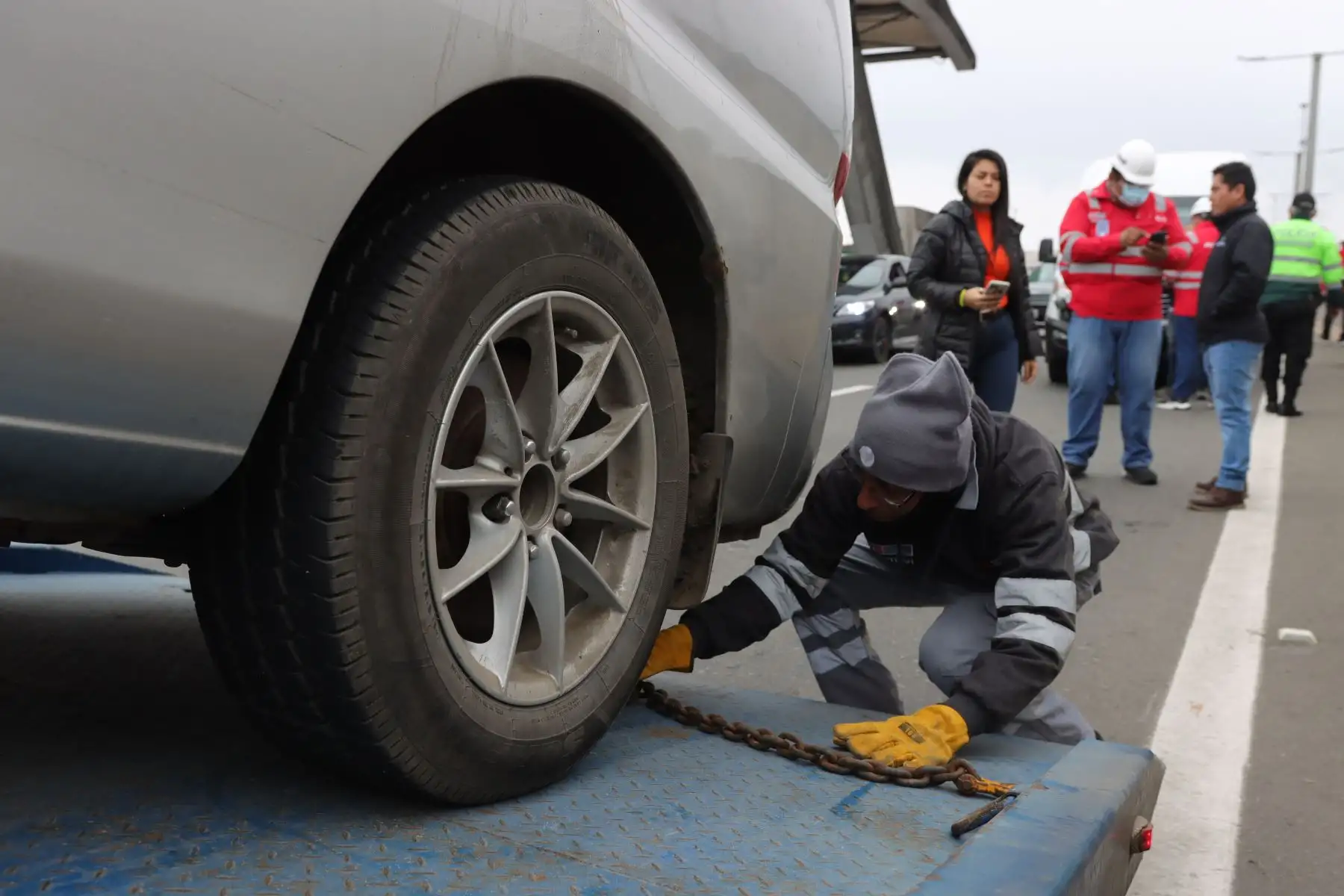 Los vehículos infraccionados serán internados en el depósito de Ancón. Foto: ANDINA/ Lino Chipana