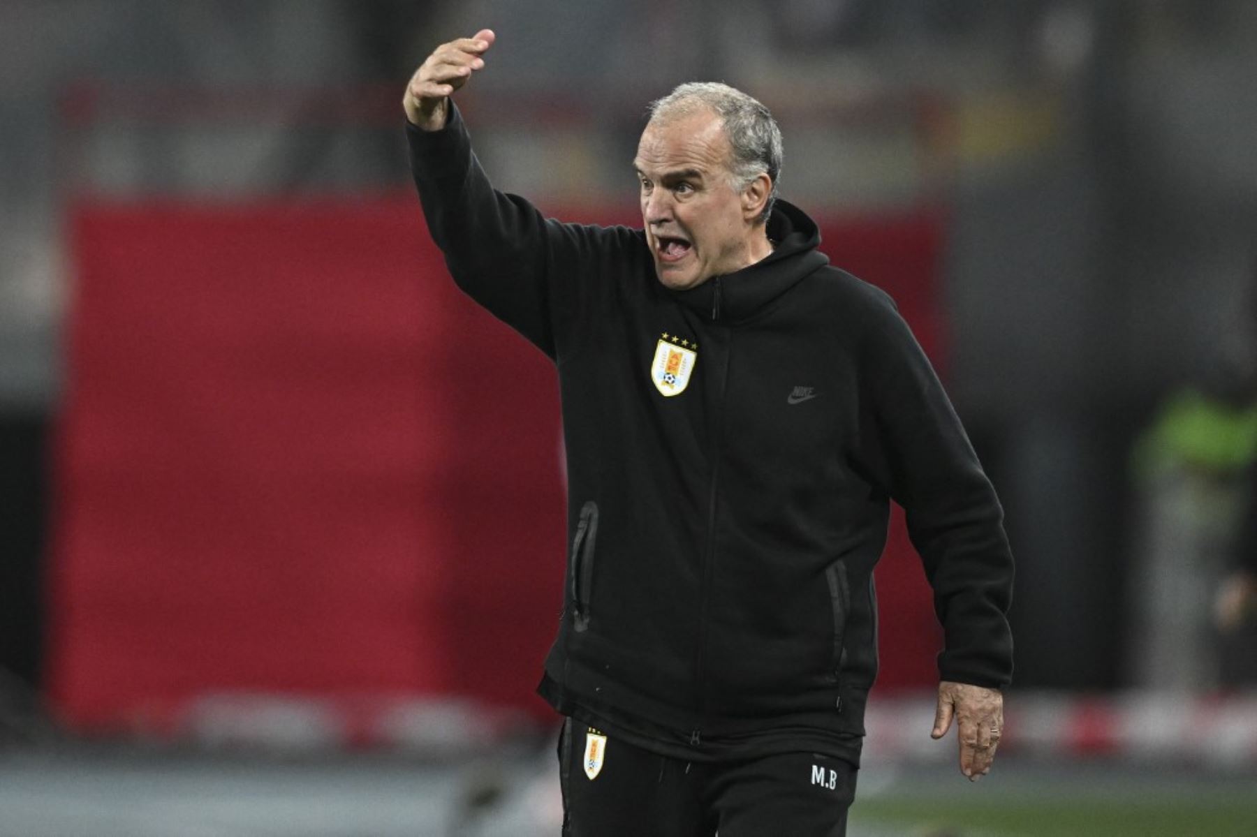 Bielsa dice que Uruguay tiene mejores jugadores que los rivales que no les ha podido ganar