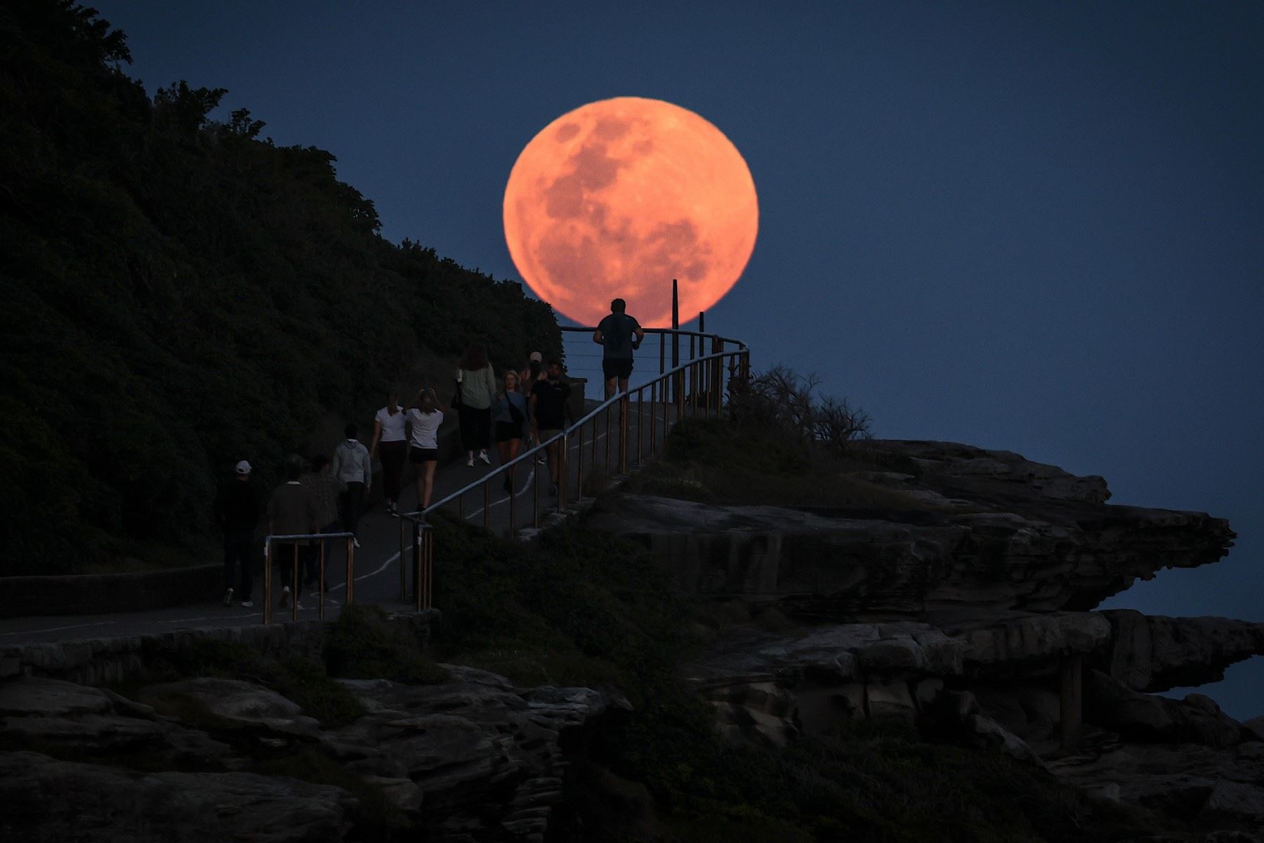 La última superluna del año tendrá lugar del 17 al 18 de octubre. Foto: AFP