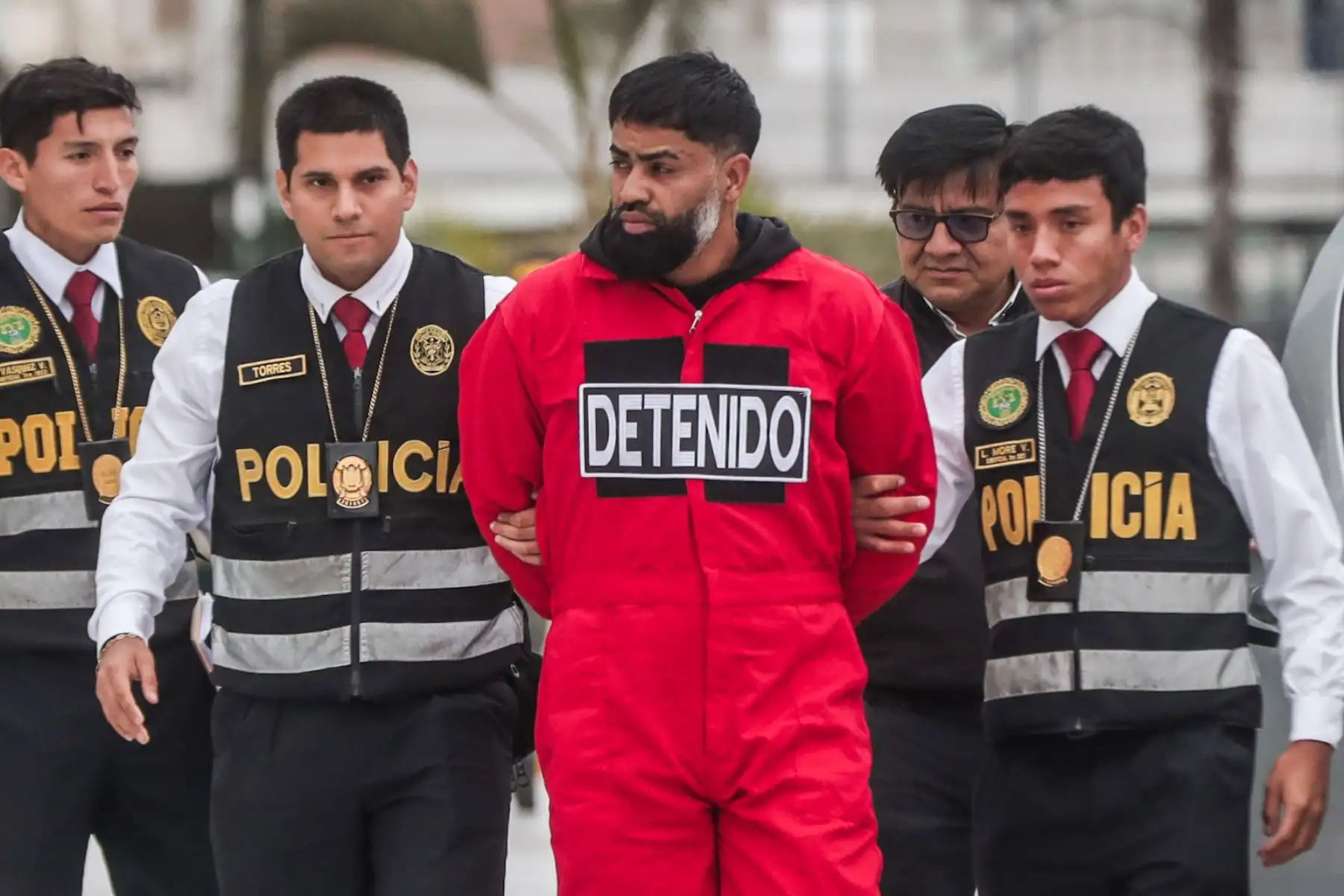 Policía Nacional del Perú expulsa del país a ciudadano venezolano Ángel García Hernández, identificado como miembro activo de la Organización Criminal Transnacional "Tren de Aragua, quien registra Código Rojo emitido por Interpol Chile. Foto: ANDINA/ Connie Calderon