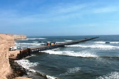El centenario Muelle de Eten es uno de los seis recursos turísticos de Lambayeque que fue jerarquizado por su alto valor histórico y cultural. ANDINA/Juan Carlos Guzmán