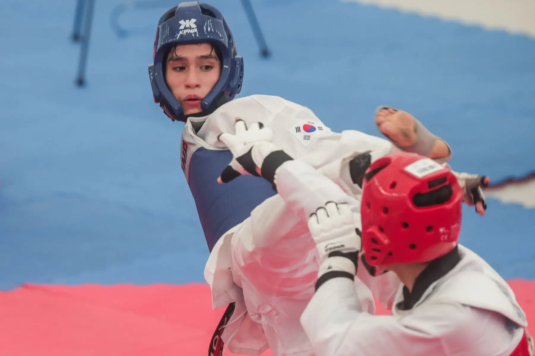 El tercer campeonato ranking nacional taekwondo “Copa Gran Maestro” se desarrolla en las instalaciones de la VIDENA, en las modalidades poomsae, kyorugi y para taekwondo. Este campeonato deportivo está dirigido a pre cadetes, cadetes, juveniles y mayores. Foto: ANDINA/ Connie Calderon