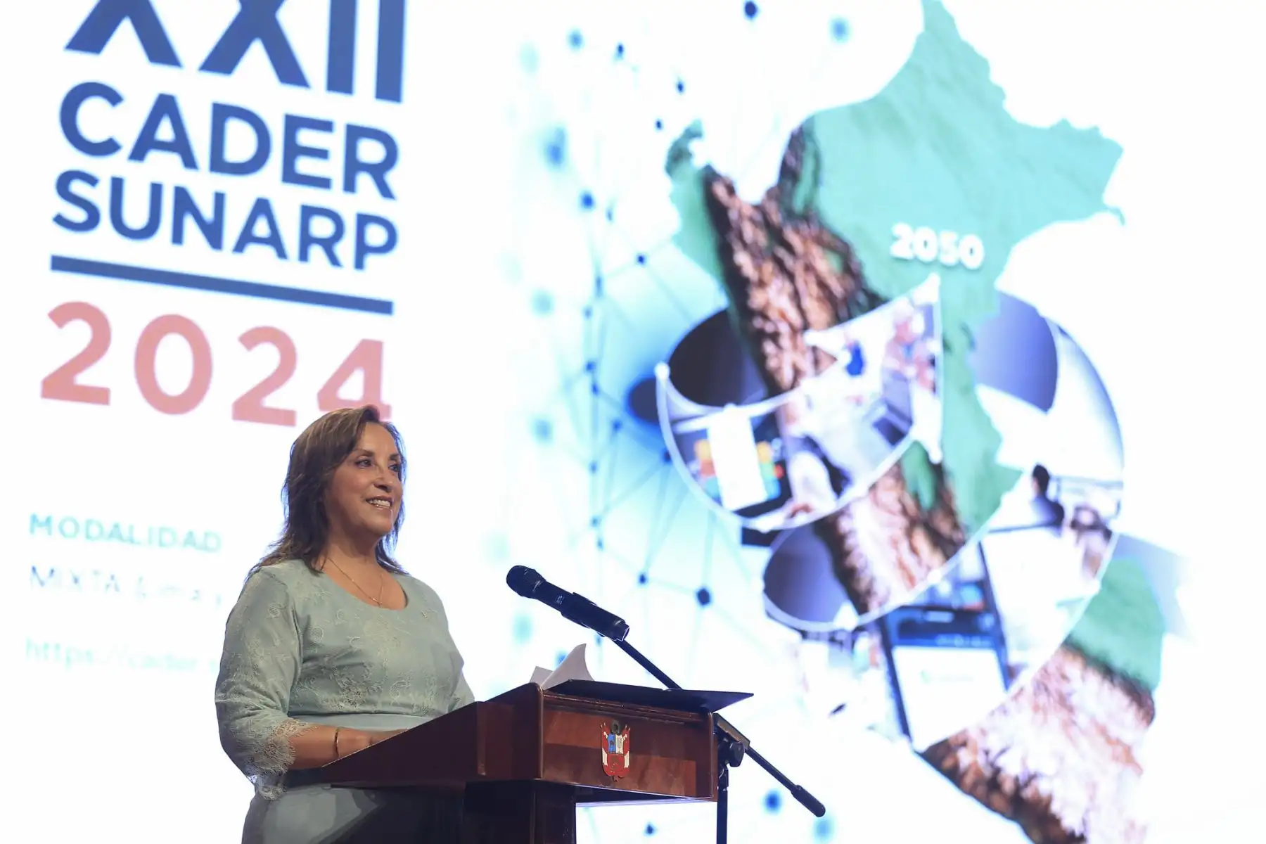 Presidenta Dina Boluarte  en la Clausura del XXII Congreso Anual de Derecho Registral 2024. Foto: ANDINA/Prensa Presidencia