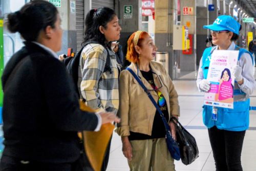 Metropolitano: despistaje gratuito de cáncer de mama y cuello uterino en estación central. Foto: ANDINA/Difusión.