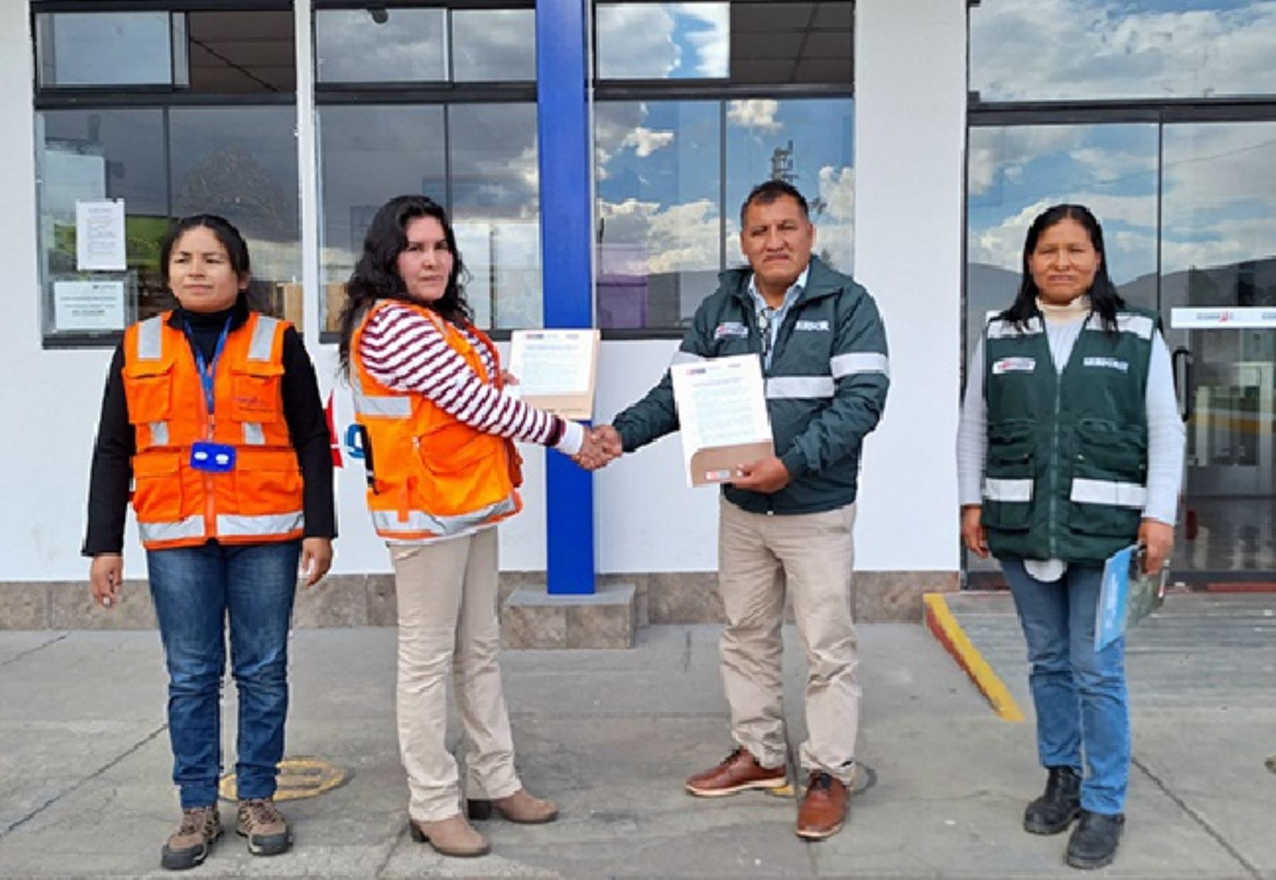 Serfor y Corpac suscriben acta para la protección de la fauna silvestre y seguridad en el aeropuerto de Jauja, ubicado en la región Junín. ANDINA/Difusión