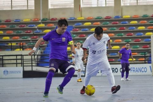 Alianza Lima cerca de ganar el título del Clausura de Futsal Down