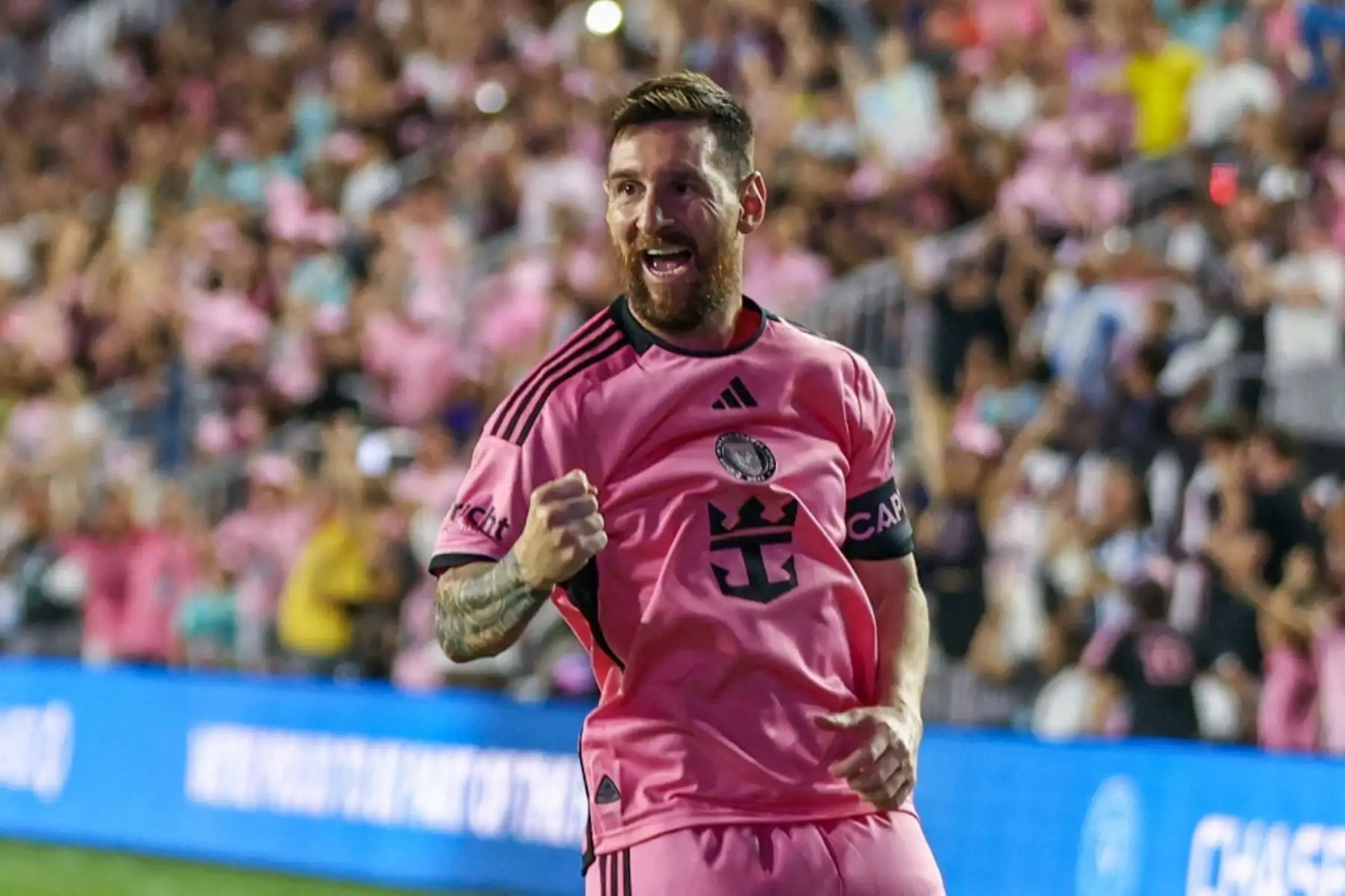 El argentino Leo Messi pisará el Estadio Monumental de Ate. Foto: AFP