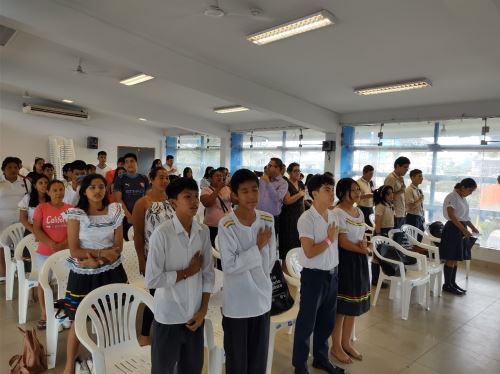 Un total de 66 estudiantes del emblemático Colegio Nacional de Iquitos culminaron con éxito el curso gratuito de lengua kukama kukamiria que organizó el Ministerio de Cultura. ANDINA/Difusión