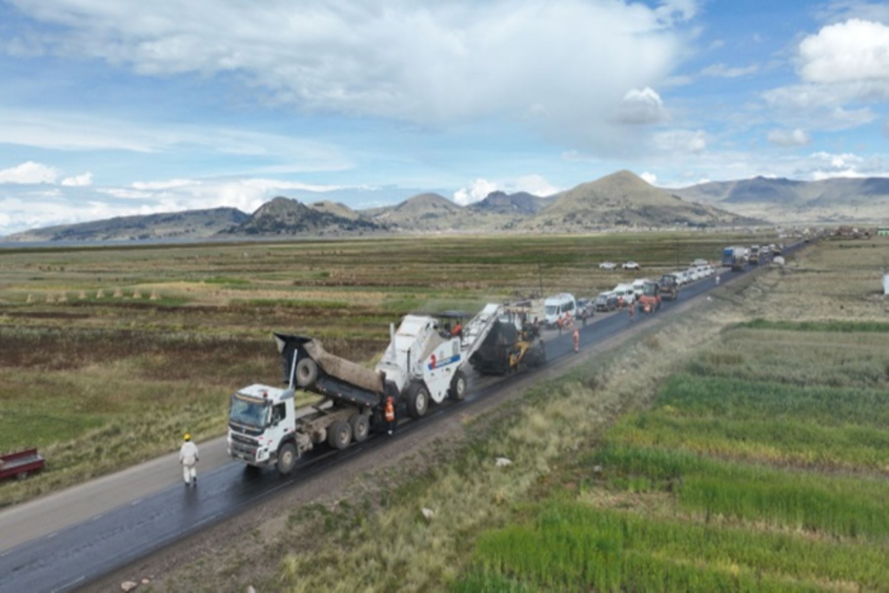 El Ministerio de Transportes culminó el proceso de mantenimiento de la carretera que une las ciudades de Puno, Ilave y Desaguadero.