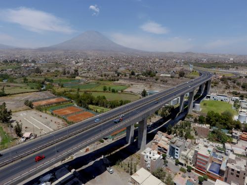 Construcción de infraestructura vial a través del mecanismo Obras por Impuestos. ANDINA/Difusión