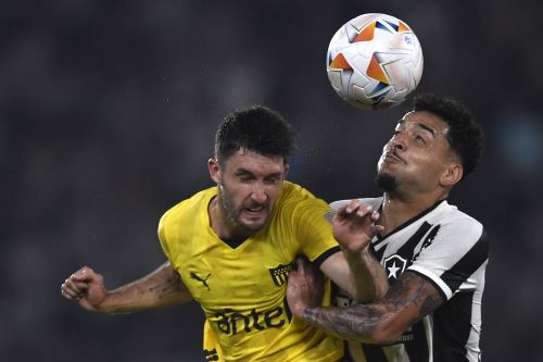 Partido de ida de las semifinales de la Copa Libertadores entre el Botafogo de Brasil y el Peñarol de Uruguay