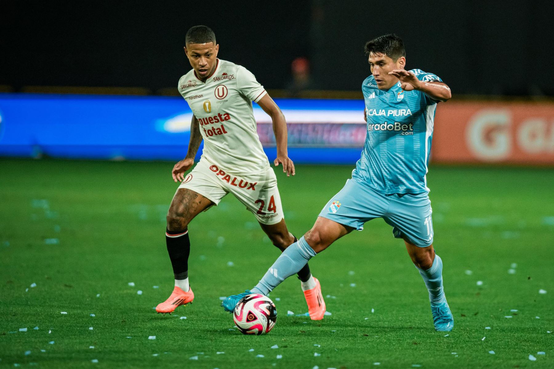 Sporting Cristal vence por 2 gol a 1 durante el segundo tiempo del partido contra Universitario. Foto: ANDINA/Difusión