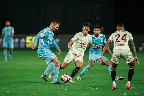 Hoy, jueves 22 de mayo, Universitario y Sporting Cristal se enfrentarán por la fecha 14 del Torneo Apertura de la Liga 1 2025. Foto: ANDINA/Difusión