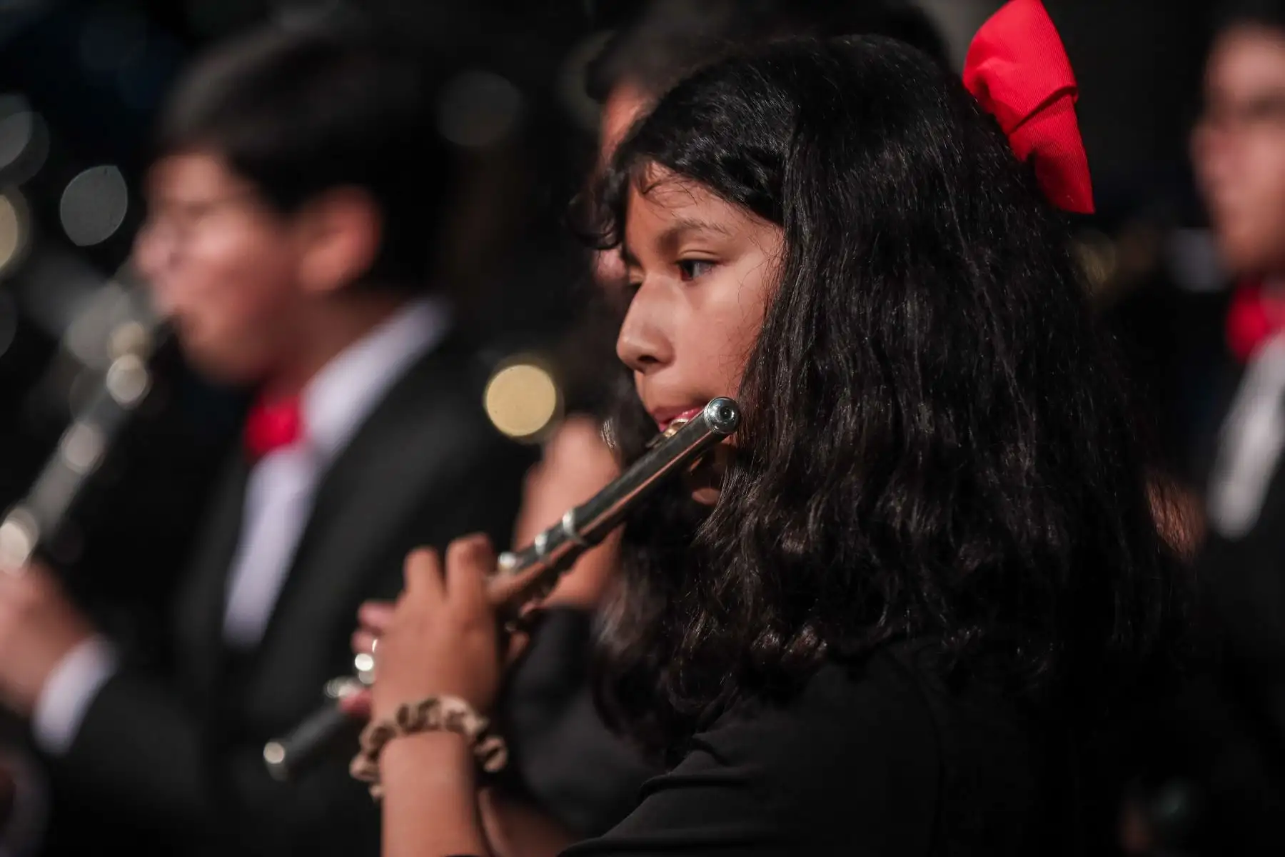 La sinfónica Orquestando ofrece concierto en el Gran Teatro Nacional para los colaboradores del Diario Oficial El Peruano como parte de las celebraciones por su 199 aniversario. Foto: ANDINA/Connie Calderon