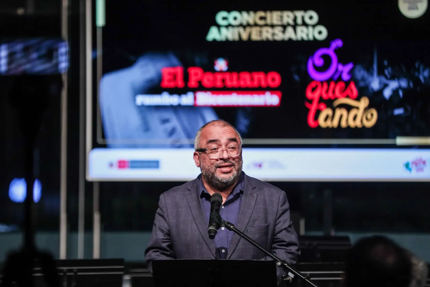 José Vadillo Vila, coordinador y programador del Gran Teatro Nacional, brinda algunas palabras durante el concierto. Foto: ANDINA/ Connie Calderon