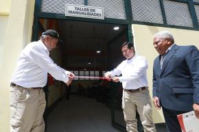 El ministro Eduardo Arana inauguró pabellones en el penal de Chimbote. Foto: MINJUSDH/Difusión